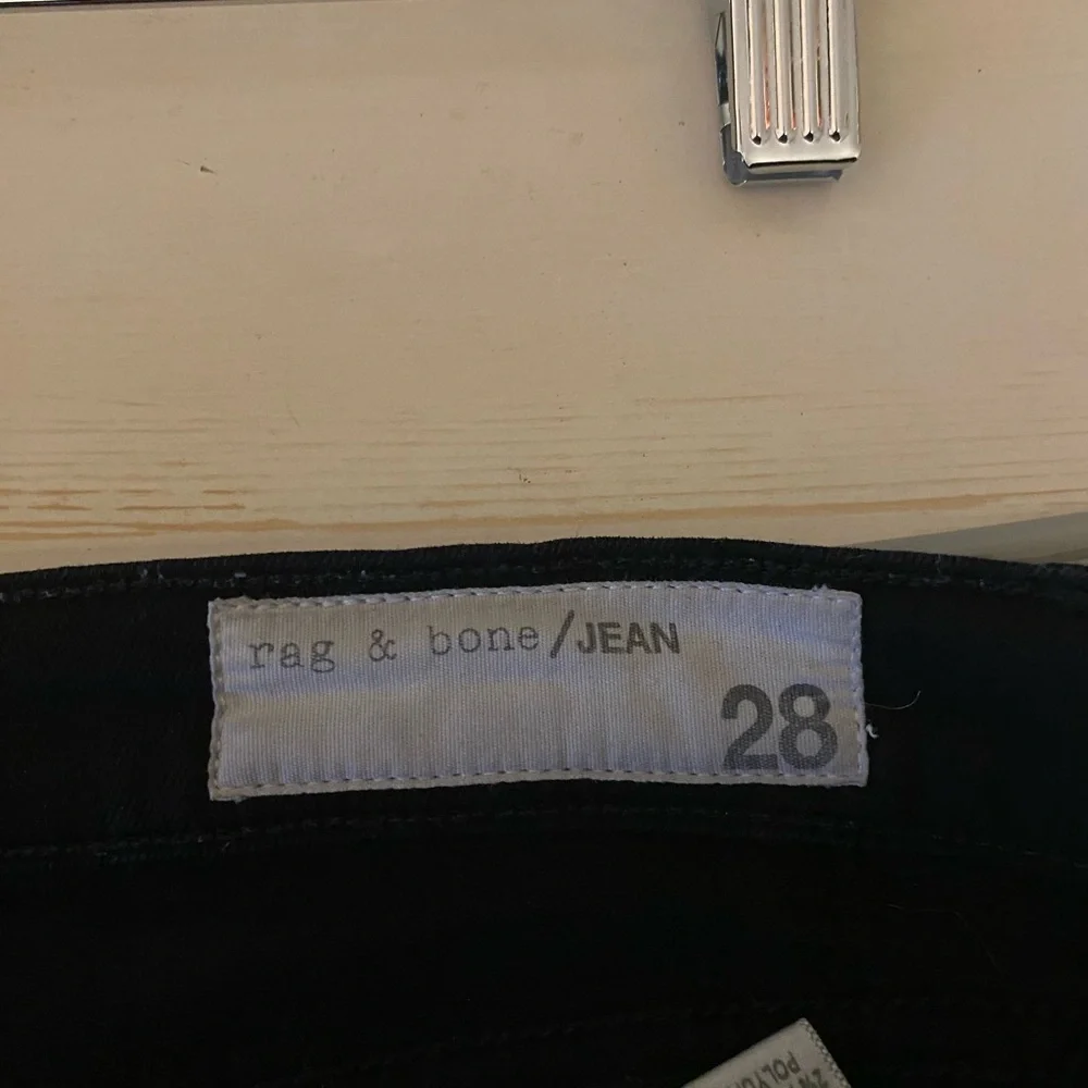 Rag & Bone Women's Black Tomboy Jeans